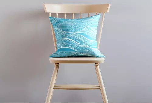 Подушка на стуле
